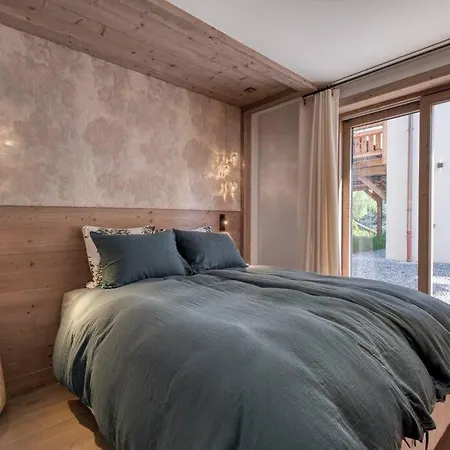 Apartment Rochebrune - De Luxe